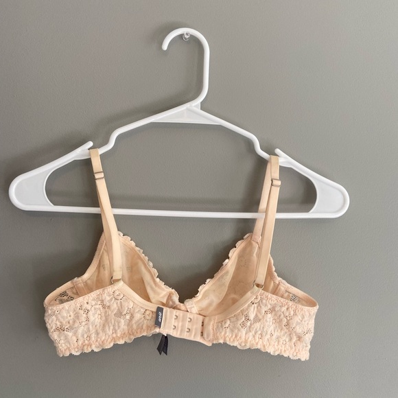 Aerie Unlined Demi Bra - Picture 3 of 3